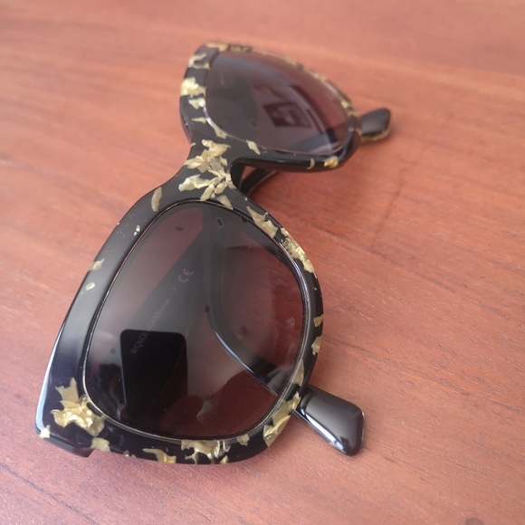 Dolce & Gabbana Sunglasses - Picture 5 of 9